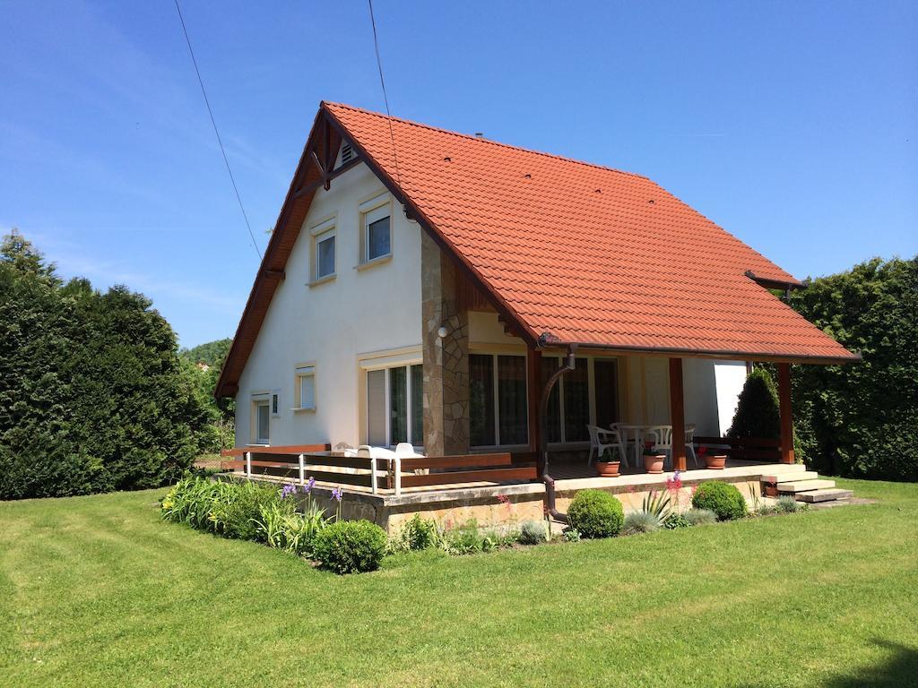 Frankie Holiday Apartment I. Balatongyörök Kamer foto