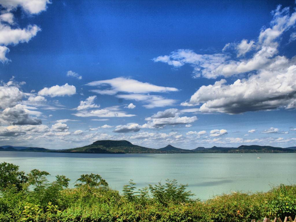Frankie Holiday Apartment I. Balatongyörök Buitenkant foto